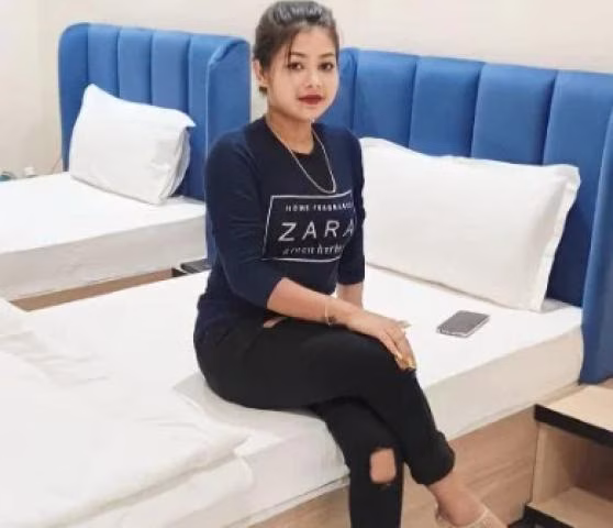 Isha - Himachali Call Girl in Ahmedabad photo 1 of 1